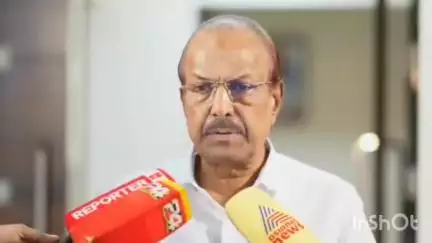 ഏറനാട്: അന്തരിച്ച തെന്നല ബാലകൃഷ്ണപിള്ളയുടെ വിയോഗം വലിയ നഷ്ടമെന്ന് കാരാത്തോട് പി.കെ കുഞ്ഞാലിക്കുട്ടി  എം.എൽ.എ