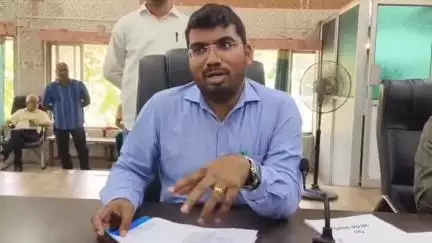 திண்டுக்கல் மேற்கு: தொழில்முனைவோர் மற்றும் புத்தாக்கத்திற்கான சான்றிதழ் படிப்பில் சேர விருப்பமுள்ளவர்கள் இணையதளம் வாயிலாக விண்ணப்பிக்கலாம் என  மாவட்ட ஆட்சியர் தகவல்