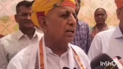 रेवाड़ी: रेवाड़ी में किसान के खेत पहुंचे कृषि राज्यमंत्री, चौधरी भागीरथ बोले- 2014 से पहले कृषि कल्याण पर ध्यान नहीं दिया गया