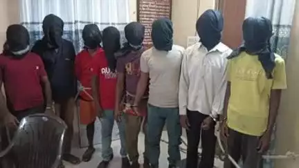 कोडरमा: तिलैया थाना के गझण्डी में अवैध ढिबरा परिवहन करते 8 अभियुक्त गिरफ्तार