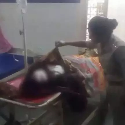 মধ্যপ্রদেশে স্ত্রীর চরিত্র নিয়ে সন্দেহ হওয়ায় স্তন ও গোপানাঙ্গে ছুরি দিয়ে আঘাত স্বামীর, অভিযোগ দায়ের