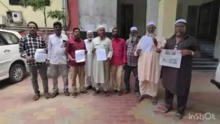 નવસારી: નવસારીમાં રવિવારી હાટ બજાર બંધ થતાં નાના વેપારીઓ સાથે હ્યુમન રાઈટ પ્રોટેક્ટ સેલએ કરી NMC કમિશનરશ્રી ને રજૂઆત