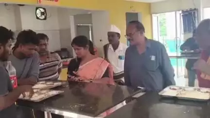 నిరుపేదల కడుపు నిపేందుకే అన్న కాంటీన్లు రాష్ట్ర ప్రభుత్వం పునరుద్ధరించింది: ముమ్మిడివరం లో ఆర్డీవో మాధవి