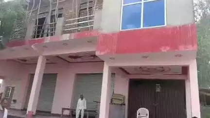टूंडला: गांव मोहम्मदाबाद में खाना खाने के बाद एक ही परिवार के 5 लोगों की तबीयत बिगड़ी, एक की मौत