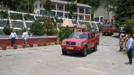 जोगिंदर नगर: जोगिन्दरनगर में आपदा प्रबंधन की तैयारियों की जांच के लिए स्थानीय प्रशासन ने बस्सी में की मॉक ड्रिल