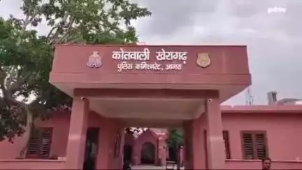 खेरागढ़: खैरागढ़ थाना क्षेत्र के एक गाँव से मायके आई विवाहिता प्रेमी के साथ फरार