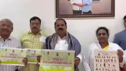ఇబ్రహీంపట్నం: యోగా అనేది ప్రతి ఒక్కరికి అవసరం ప్రతిరోజు గంట యోగా చేయాలి : ఎమ్మెల్యే వీర్లపల్లి శంకర్