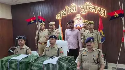 औराई: औराई पुलिस ने 26 किलो गांजा के साथ एक आरोपी को किया गिरफ्तार
