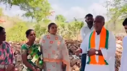 ఇబ్రహీంపట్నం: నిజమైన అర్హులను గుర్తించి వెంటనే ఇందిరమ్మ ఇల్లు కేటాయించాలి: బిజెపి రాష్ట్ర కార్యవర్గ సభ్యుడు అందే బాబయ్య
