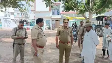 कैराना: कैराना नगर में स्थित ईदगाह का एसडीएम व सीओ ने किया निरीक्षण, बोले- सड़कों पर नहीं होगी ईद-उल-अज़हा की नमाज़