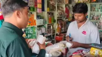 सलेमपुर: बकरीद पर्व को लेकर खाद्य सुरक्षा एवं औषधि प्रशासन ने खुखुंद समेत जिलेभर में की छापेमारी, सेवई के लिए लिए गए नमूने