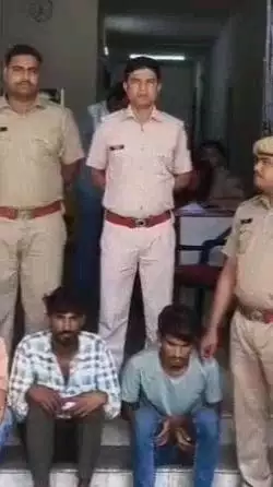 अलवर: अलवर में सदर थाना पुलिस ने तीन साइबर ठगों को किया गिरफ्तार, दो नाबालिग को निरुद्ध किया, एक मोबाइल ज़ब्त