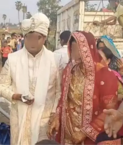 यूपी के गाज़ीपुर में ससुराल जा रही दुल्हन को दूल्हे के सामने से लेकर फरार हुआ प्रेमी, केस दर्ज