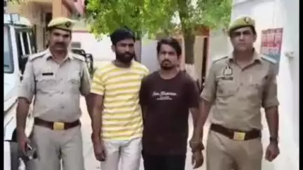 अमरोहा: गांव डिडौली से पुलिस ने हत्या की कोशिश और जान से मारने की धमकी देने के दो आरोपियों को किया गिरफ्तार