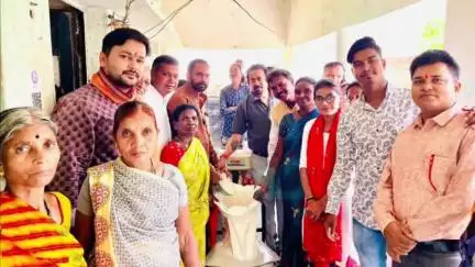 महासमुंद: महासमुंद शहर के वार्ड नंबर 30 रावण भाटा में चावल उत्सव कार्यक्रम में शामिल हुए भाजपा जिला अध्यक्ष येत राम साहू