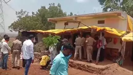 सेनगाव: घोरदरी शिवारात बंदुकीचा धाक दाखवून सशस्त्र दरोडा टाकत दरोडेखोरांनी ७ लाखांचा ऐवज लुटला, परिसरात भीतीचे वातावरण