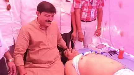 बड़वाह: बड़वाह नगर पालिका और साईं हॉस्पिटल के तत्वावधान में स्वास्थ्य शिविर का शुभारंभ