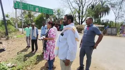 बीना: कुरवाई रोड स्थित श्मशान घाट का विधायक ने किया निरीक्षण, श्मशान घाट का जल्द होगा निर्माण