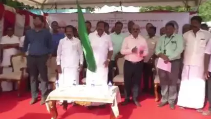 திருச்சி: பருவ மழையை எதிர்கொள்ள தயாராக உள்ளோம் -மத்திய பேருந்து நிலையத்தில் அமைச்சர் கே.என்.நேரு  பேட்டி
