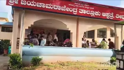 ತೀರ್ಥಹಳ್ಳಿ: ಪಟ್ಟಣದ ಸಿಬಿನಕೆರೆ ಬಳಿ ಹಾಡು ಹೋಗಲೇ ವಕೀಲರ ಮೇಲೆ ಮಾರಣಾಂತಿಕ ಹಲ್ಲೆ