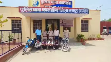 बस्सी: कालाडेरा में बस स्टैंड पर दो दुकानों के ताले तोड़कर लाखों की नकदी और मोबाइल चुराने वाले गिरोह के चार बदमाश पकड़े गए