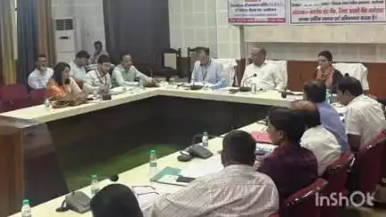 बागेश्वर: मुख्य विकास अधिकारी आरसी तिवारी ने विकास भवन में जिला परामर्शदात्री समिति और जिला स्तरीय पुनरीक्षण समिति की बैठक ली