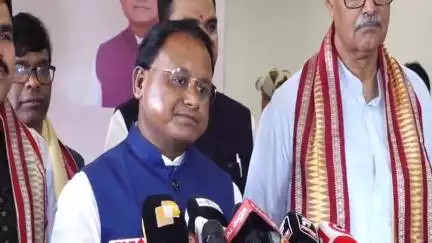ଭୁବନେଶ୍ବର ମ୍ୟୁନିସିପାଲଟି କର୍ପୋରେସନ: ନିଯୁକ୍ତି ପତ୍ର ବାଣ୍ଟିବା ଅବସରରେ ରେଲୱେ ଅଡିଟୋରିୟମରେ ପ୍ରତିକ୍ରିୟା ରଖିଲେ ମୁଖ୍ୟମନ୍ତ୍ରୀ