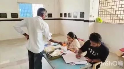 માંગરોળ: દિવરાણા ગામે તાલુકા હેલ્થ ઓફિસ માંગરોળનાં સહયોગથી મહારક્તદાન કેમ્પનું આયોજન કરવામાં આવ્યું