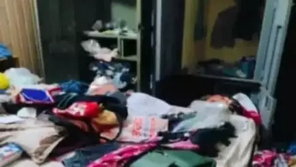 भिवानी: बंद मकान से कैश व गहने चोरी, सिरसा गए थे दंपति, ताला तोड़कर घुसे चोर, सामान बिखरा