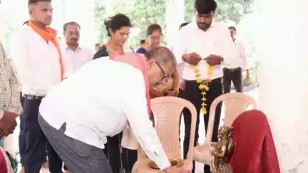 मोहाडी: एकलारी येथे श्री शिव राज्याभिषेक दिनानिमित्त आ. राजू कारेमोरे यांच्या हस्ते गुणवंत विद्यार्थ्यांचा सत्कार