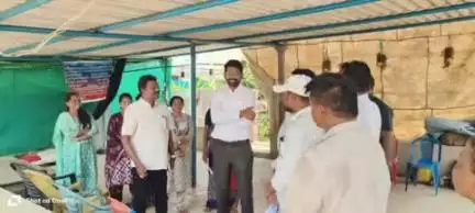 అశ్వాపురం: మిట్ట గూడెం గ్రామంలో పర్యటించిన జిల్లా కలెక్టర్ జితేష్ వి పాటిల్