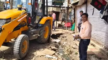 बासोदा: बासौदा नगर में बरसात से पहले नालों की हुई सफाई