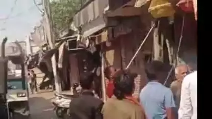 अम्बाला: अंबाला में नगर परिषद की कार्रवाई, बाज़ारों से अतिक्रमण हटाया गया, पुलिस बल भी मौजूद रहा