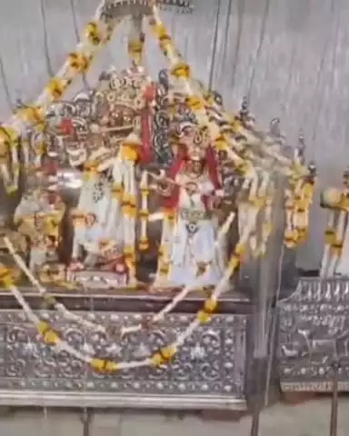 जयपुर: निर्जला एकादशी पर गोविंद देव जी मंदिर में दर्शन व्यवस्था और भीड़ नियंत्रण के लिए विशेष इंतजाम किए गए
