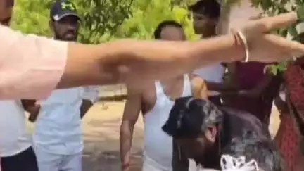 बस्ती: डिलिया के पास पिकअप और बाइक की टक्कर में बाइक सवार गंभीर रूप से घायल, स्थानीय लोगों ने एंबुलेंस से भेजा अस्पताल