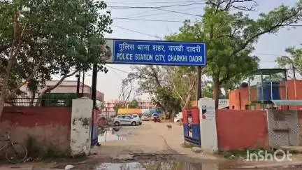 चरखी दादरी: सीएम फ्लाइंग ने चरखी दादरी शहर में लैब पर मारा छापा, बिना अनुमति चलाने पर केस दर्ज