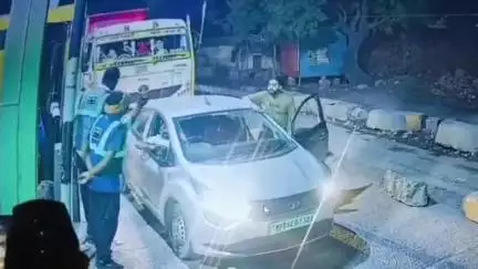मुरैना नगर: छोंदा टोल प्लाजा पर हुई मारपीट का मामला, 2 नामजद सहित 4 लोगों के खिलाफ प्रकरण दर्ज; CSP ने दी जानकारी