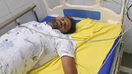 खड़गपुर: रमनकाबाद गांव में बिजली का काम करते युवक को लगा करंट, सीएचसी खड़गपुर में इलाज जारी
