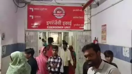 नरसिंहपुर: दोस्तों के साथ इंदौर से चिंकी घाट घूमने आया एक युवक सड़क हादसे में हुआ घायल, जिला अस्पताल में उपचार जारी