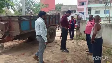 हिलसा: बकरीद पर्व को लेकर हिलसा के ईदगाह में नगर परिषद की तैयारी, बिजली विभाग द्वारा मेंटेनेंस का कार्य जारी