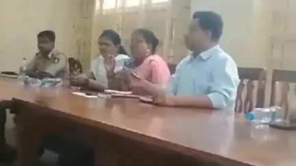 ಕಾಳಗಿ: ಪಟ್ಟಣದಲ್ಲಿ ತಹಶೀಲ್ದಾರ ಅಧ್ಯಕ್ಷತೆಯಲ್ಲಿ ಮಳೆಗಾಲದ ತಯಾರಿ ಕುರಿತು ಪೂರ್ವಭಾವಿ ಸಭೆ