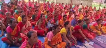 बहादुरगंज: बहादुरगंज प्रखंड के डोहर पंचायत में महिला संवाद कार्यक्रम का आयोजन किया गया
