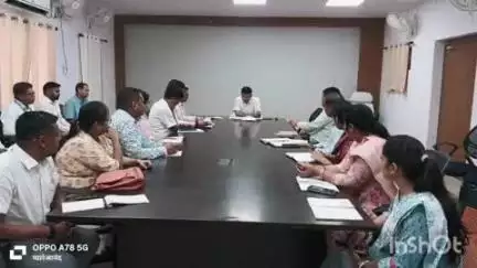 बांका: डीएम की अध्यक्षता में समाहरणालय में आपूर्ति टास्क फोर्स की बैठक आयोजित