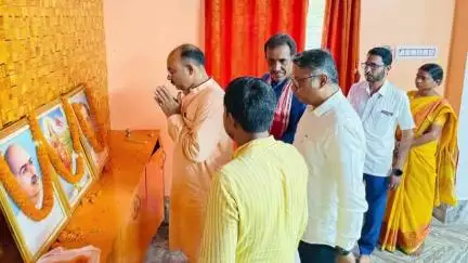 সিউড়ি ১: সিউড়ির বিজেপি জেলা কার্যালয়ে সাংগঠনিক বৈঠকের আয়োজন, উপস্থিত রাজ্য বিজেপির সাধারণ সম্পাদক