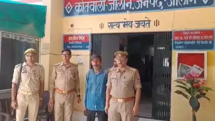जालौन: जालौन में बेटी के साथ दरिंदगी करने वाले सौतेले पिता को भेजा गया जेल, पुलिस ने की कानूनी कार्रवाई