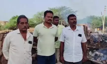 పట్టణంలోని సామిల్ లో జరిగిన అగ్నిప్రమాదంపై పలు అనుమానాలకు తావిస్తోంది : అన్నమయ్య సామిల్ యజమాని హరికృష్ణ