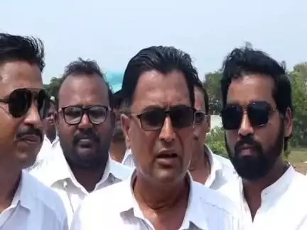 ପୁରୀ ମ୍ୟୁନିସିପାଲଟି: ଓକିଲ ସଂଘ ର ସତ୍ୟାଗ୍ରହ 100 ଦିନ ପୁରଣ ନେଇ ବାଲୁଖଣ୍ଡ ଅଭୟାରଣ୍ୟ ଠାରେ ପ୍ରତିକ୍ରିୟା ରଖିଛନ୍ତି ଓକିଲ ସଂଘ ର ସାଧାରଣସମ୍ପାଦକ