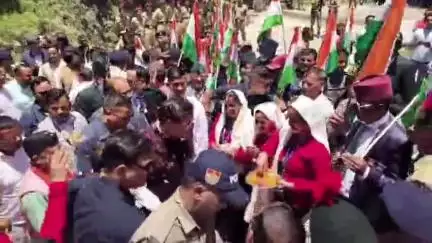 थराली: थराली में ऑपरेशन सिंदूर की सफलता पर निकाली गई तिरंगा शौर्य सम्मान यात्रा, मुख्यमंत्री धामी ने किया प्रतिभाग
