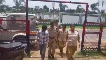 উদয়পুর: নাবালিকা মেয়েকে ধর্ষণ করার অভিযোগের গ্রেপ্তার মহারানীর এক যুবক, আর কে পুর থানা থেকে তোলা হয় আদালতে