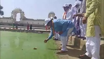 चूरू: वंदे गंगा-जल संरक्षण जन अभियान को लेकर सेठाणी जोहड़ में कार्यक्रम, सामाजिक न्याय व अधिकारिता मंत्री ने की शिरकत